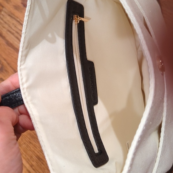 Ah-dorned Classic Canvas Messenger Bag With Black Trim And Gold Accents - Picture 7 of 12